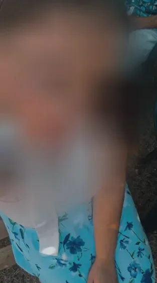 Deborah, 19 anni
