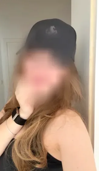 Yasmine, 23 anni
